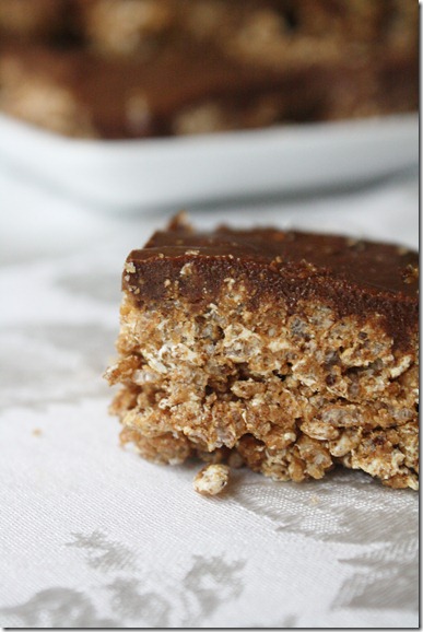 Chocolate-Peanut-Butter-Rice-Crispy-Treats-Close-Up