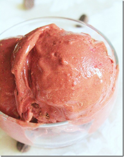 Chocolate-Raspberry-Ice-Cream-Bowl