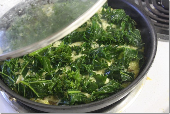 Stovetop-Kale-And-Mushroom-Frittata-Cooking