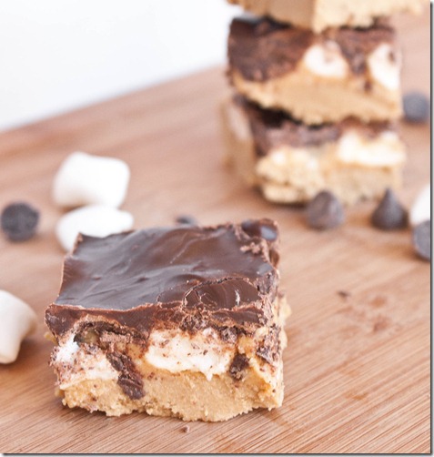 no-bake-peanut-butter-smores-bars-serving