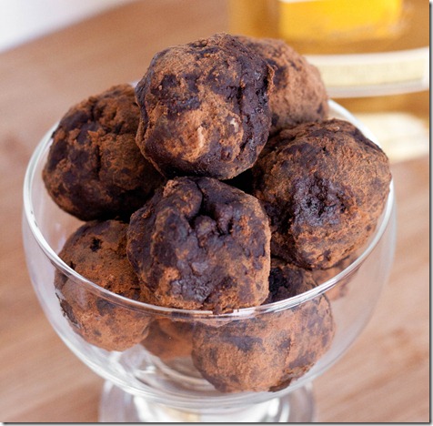 Semi-Raw-Chocolate-Rum-Truffles-finished