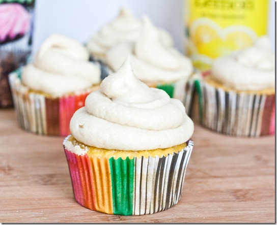paleo-vanilla-cupcakes