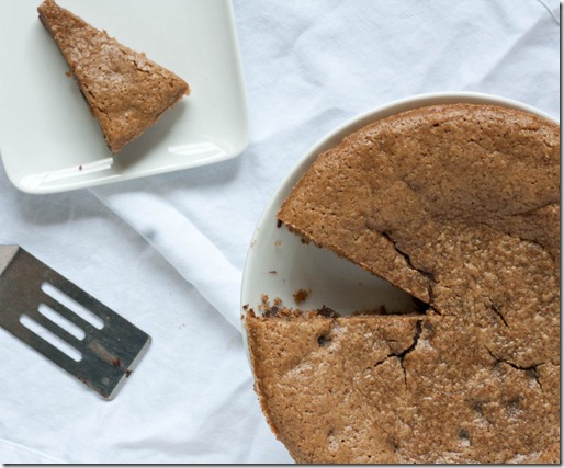 peanut-butter-chocolate-chip-cookie-cake-overhead