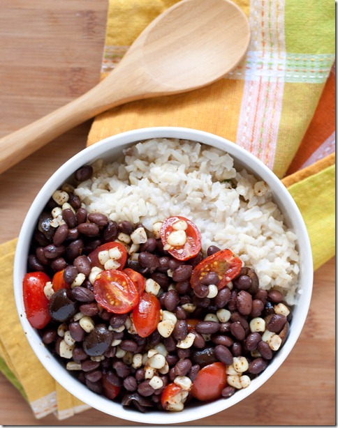 easy-black-bean-salad-overhead