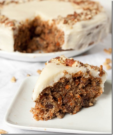 gluten-free-carrot-cake-with-cream-cheese-frosting-serving