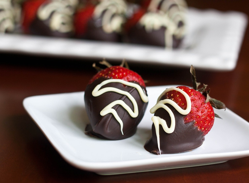 Chocolate Covered Strawberries | The Wannabe Chef