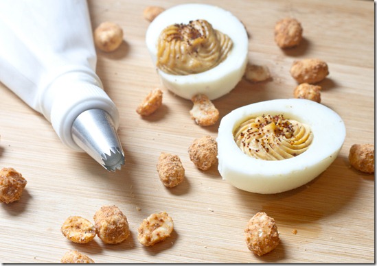 Thai-Deviled-Eggs-filling