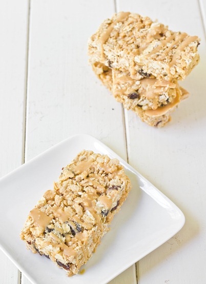 White Chocolate Peanut Butter Granola Bars