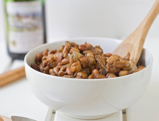 Caramelized Onion and Balsamic Vinegar Bean Salad Yield