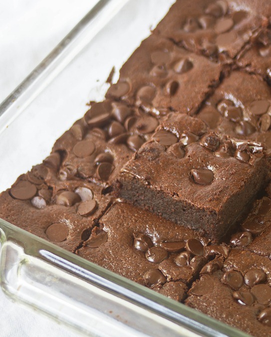 almond flour brownies pan