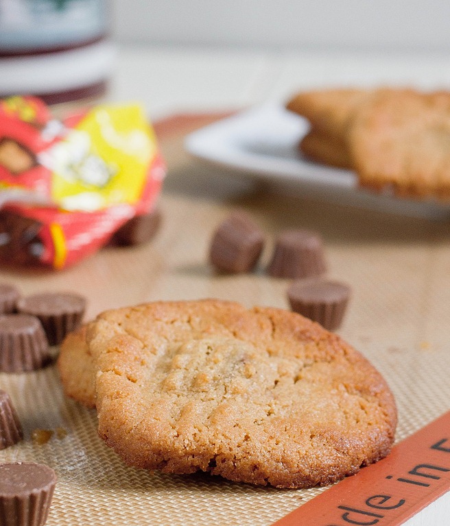 Reese’s Mini Peanut Butter Cookies | The Wannabe Chef