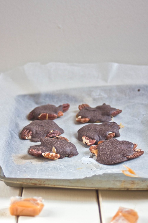 Homemade Chocolate Turtles Yield
