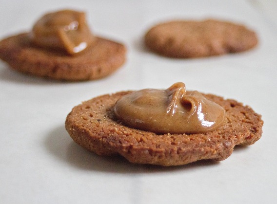 Maple Almond Butter Sandwich Cookies Filling