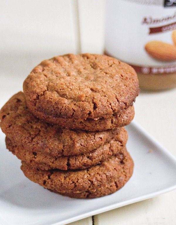 Spiced Almond Butter Cookies | The Wannabe Chef