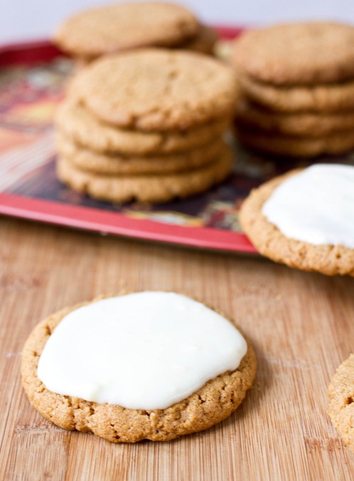 Vanilla-Almond Butter Cookies