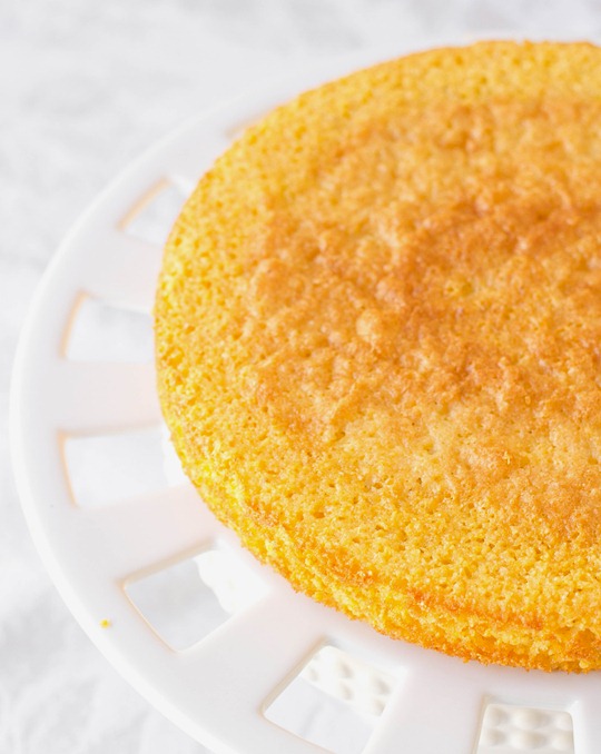 Lemon Cornmeal Cake Bare