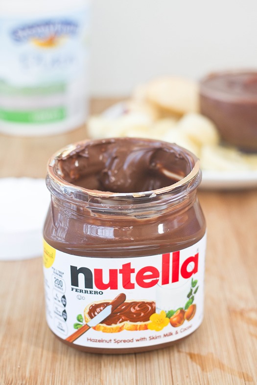 Nutella Yogurt Dip Nutella