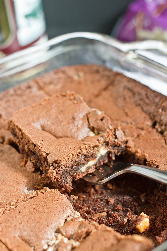 white chocolate peppermint brownies Pan