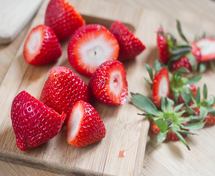 Homemade Strawberry Syrup Strawberries 2