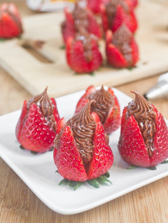 Nutella Cheesecake Strawberries