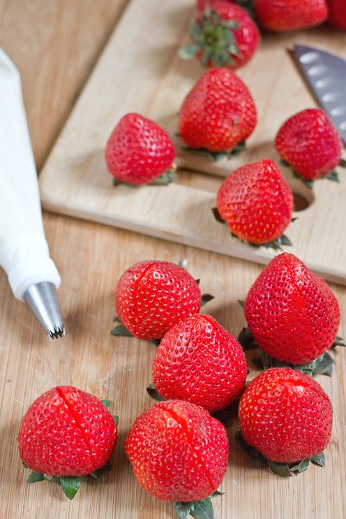 Red, White and Blue Stuffed Strawberries Ingredients