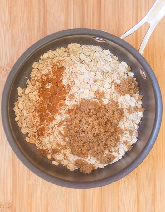 Gluten-Free Brown Sugar & Cinnamon Oatmeal Ingredients