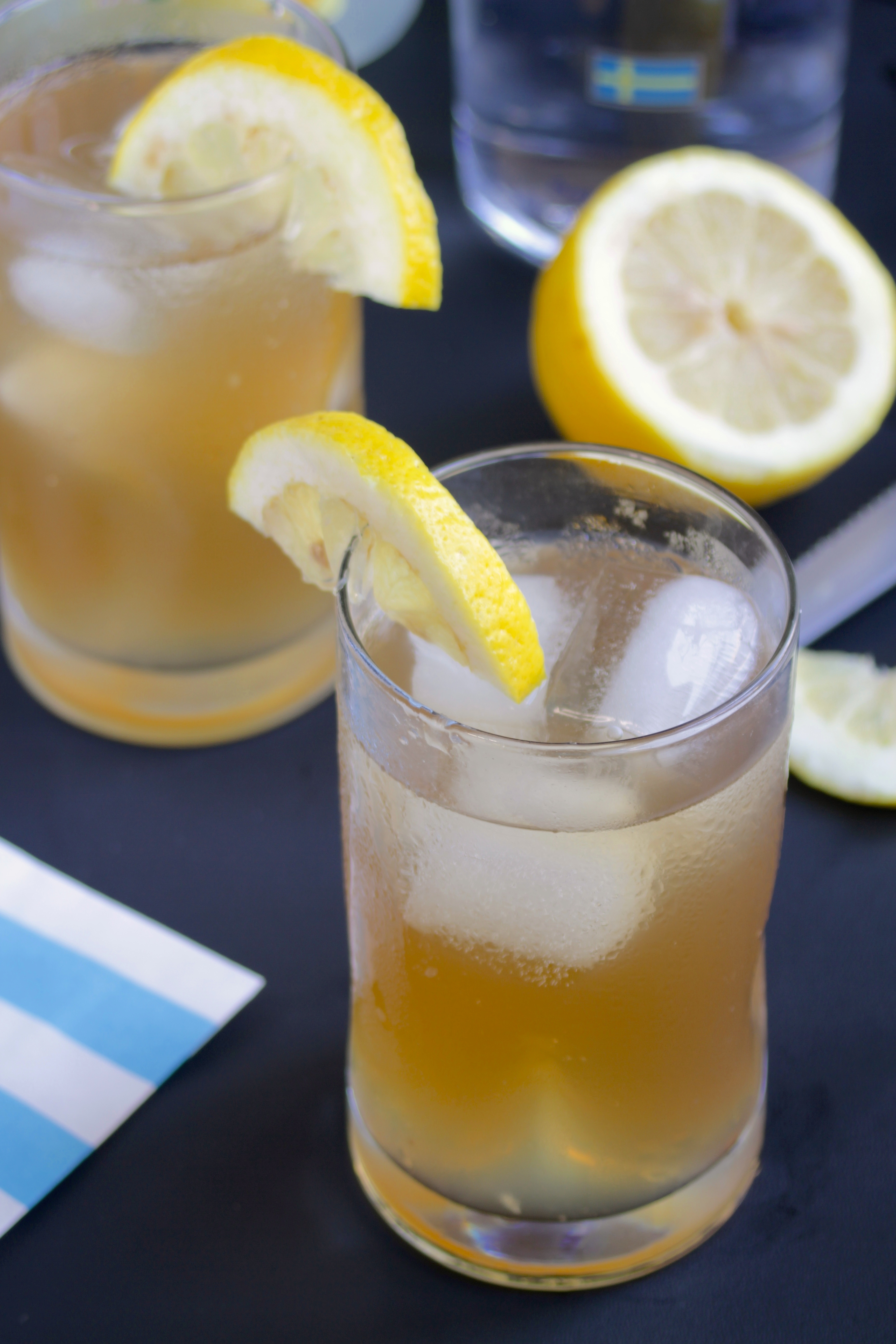 Sweet Tea Vodka Lemonade | The Wannabe Chef