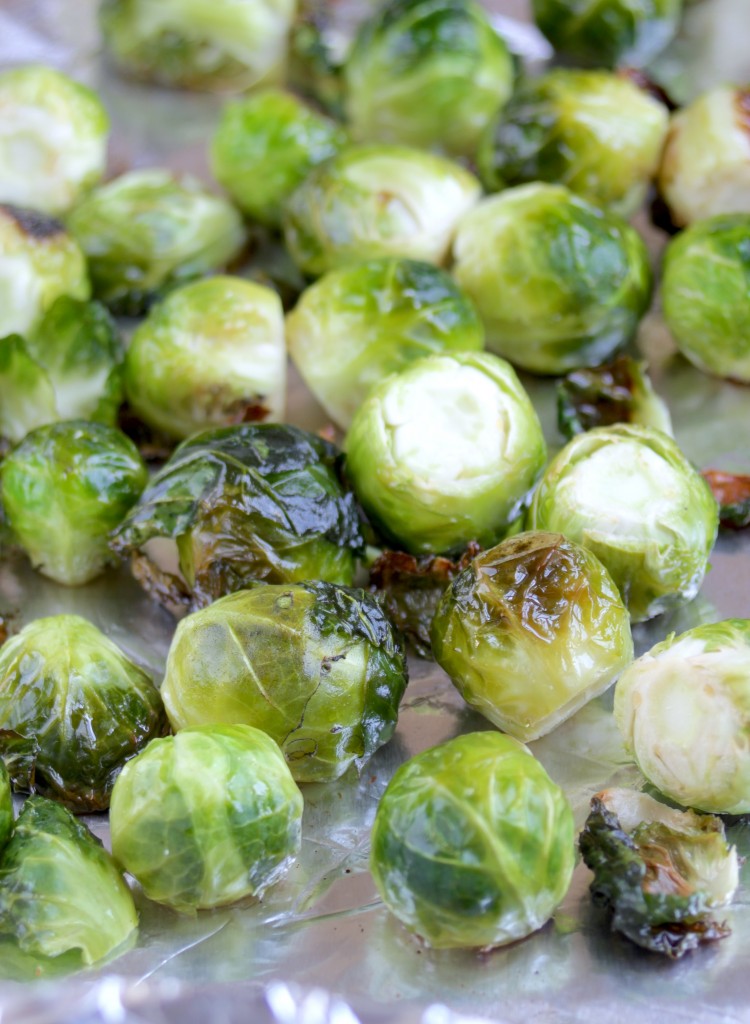 Roasted Garlic Parmesan Brussels Sprouts